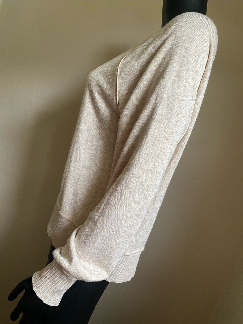 Jane and Delancey Light Cream Crewneck Pullover Soft Cozy Knit Sweater - Picture 5 of 10